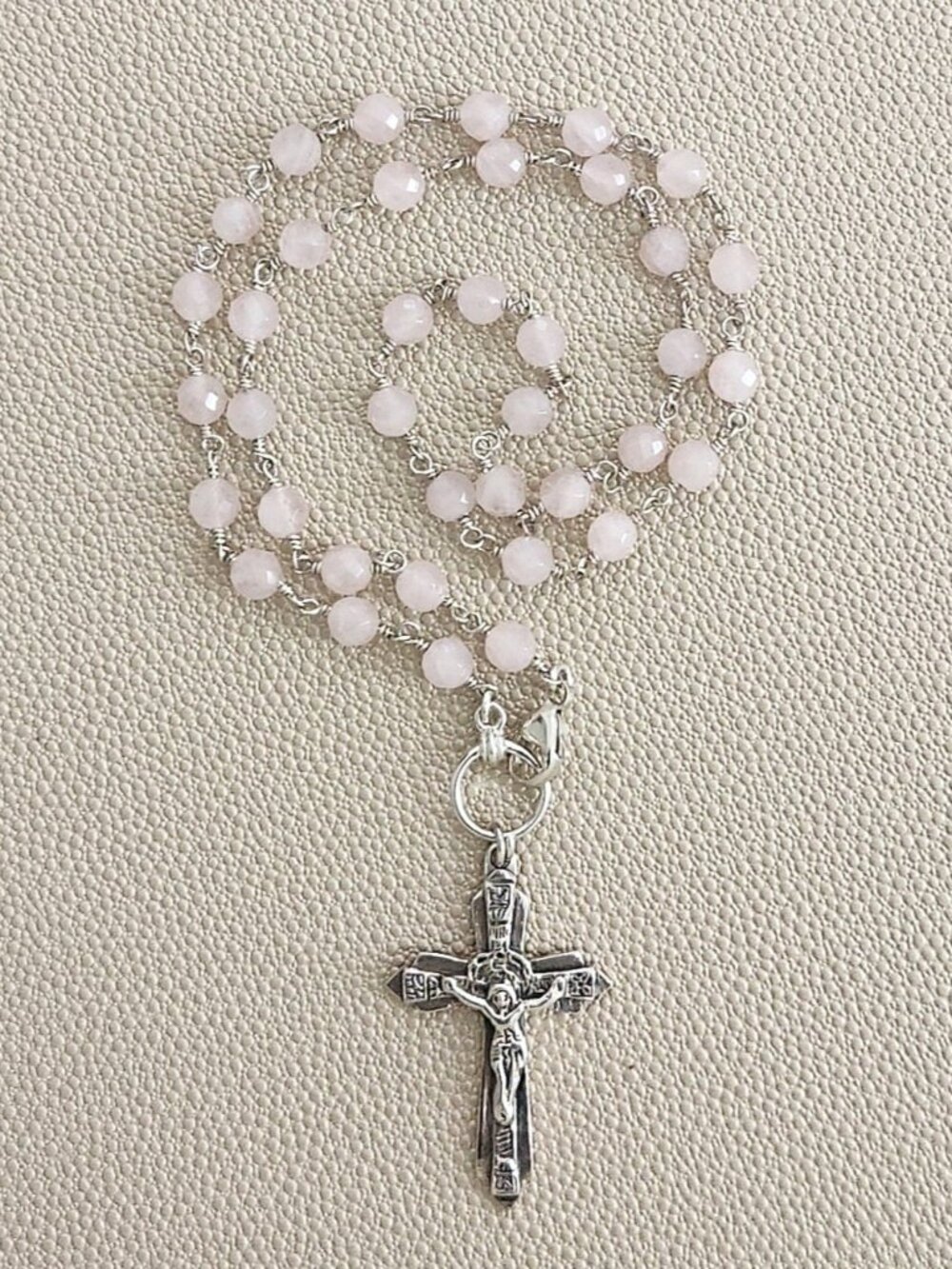 ROSE QUARTZ NECKLACE WITH CROSS PENDANT--20"
